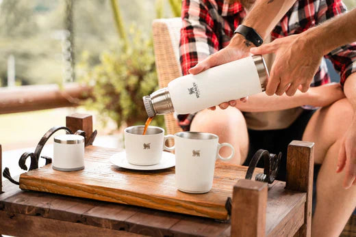 Garrafa térmica Stanley para coffee lovers: quatro passos para escolher a ideal (e dica bônus de limpeza!)