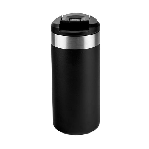 Copo térmico Stanley preto com faixa prateada.