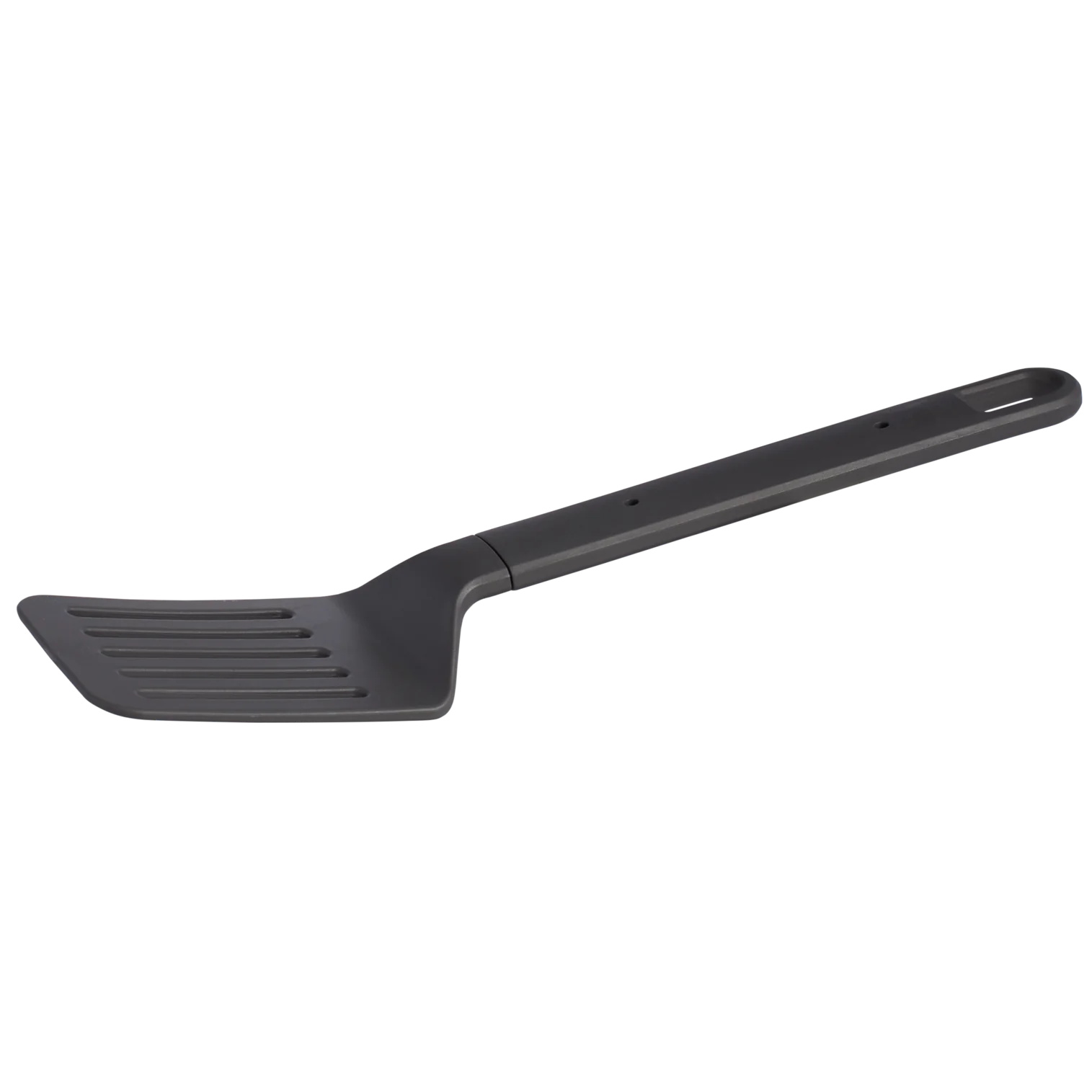 Espátula de cozinha preta, com lâmina inclinada e ranhuras para escoamento. Cabo longo e ergonômico com furo na extremidade para pendurar. Material resistente ao calor. Design moderno e funcional.