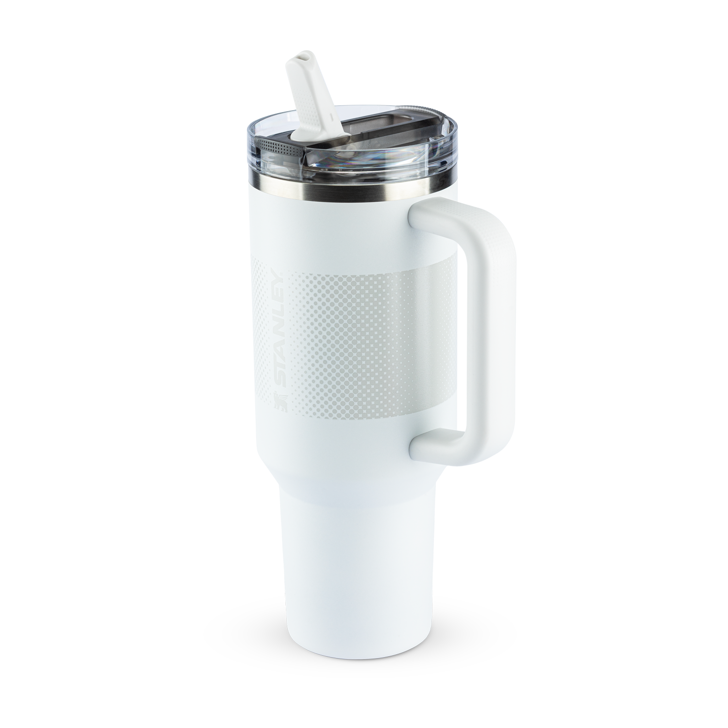 Caneca térmica branca com canudo, projetada para manter a temperatura das bebidas durante o transporte.